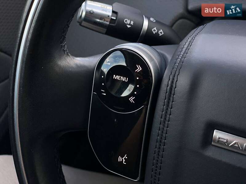 Внедорожник / Кроссовер Land Rover Range Rover Evoque 2020 в Киеве фото 27 Внедорожник / Кроссовер Land Rover Range Rover Evoque 2020 в Киеве