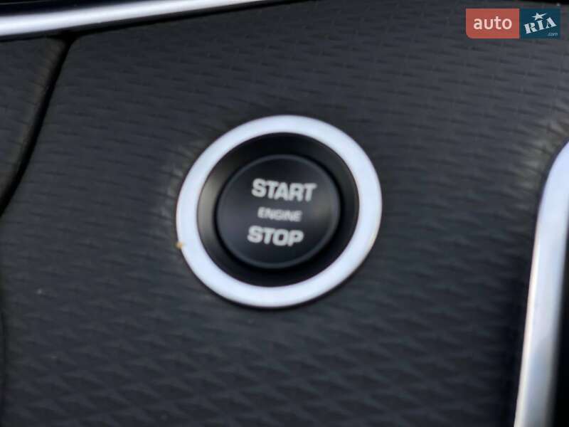 Внедорожник / Кроссовер Land Rover Range Rover Evoque 2020 в Киеве фото 33 Внедорожник / Кроссовер Land Rover Range Rover Evoque 2020 в Киеве