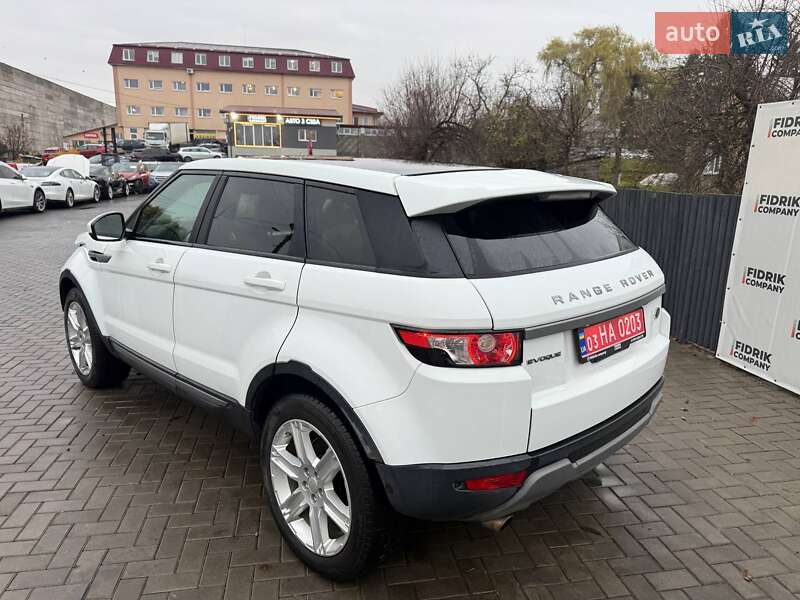 Позашляховик / Кросовер Land Rover Range Rover Evoque 2015 в Луцьку