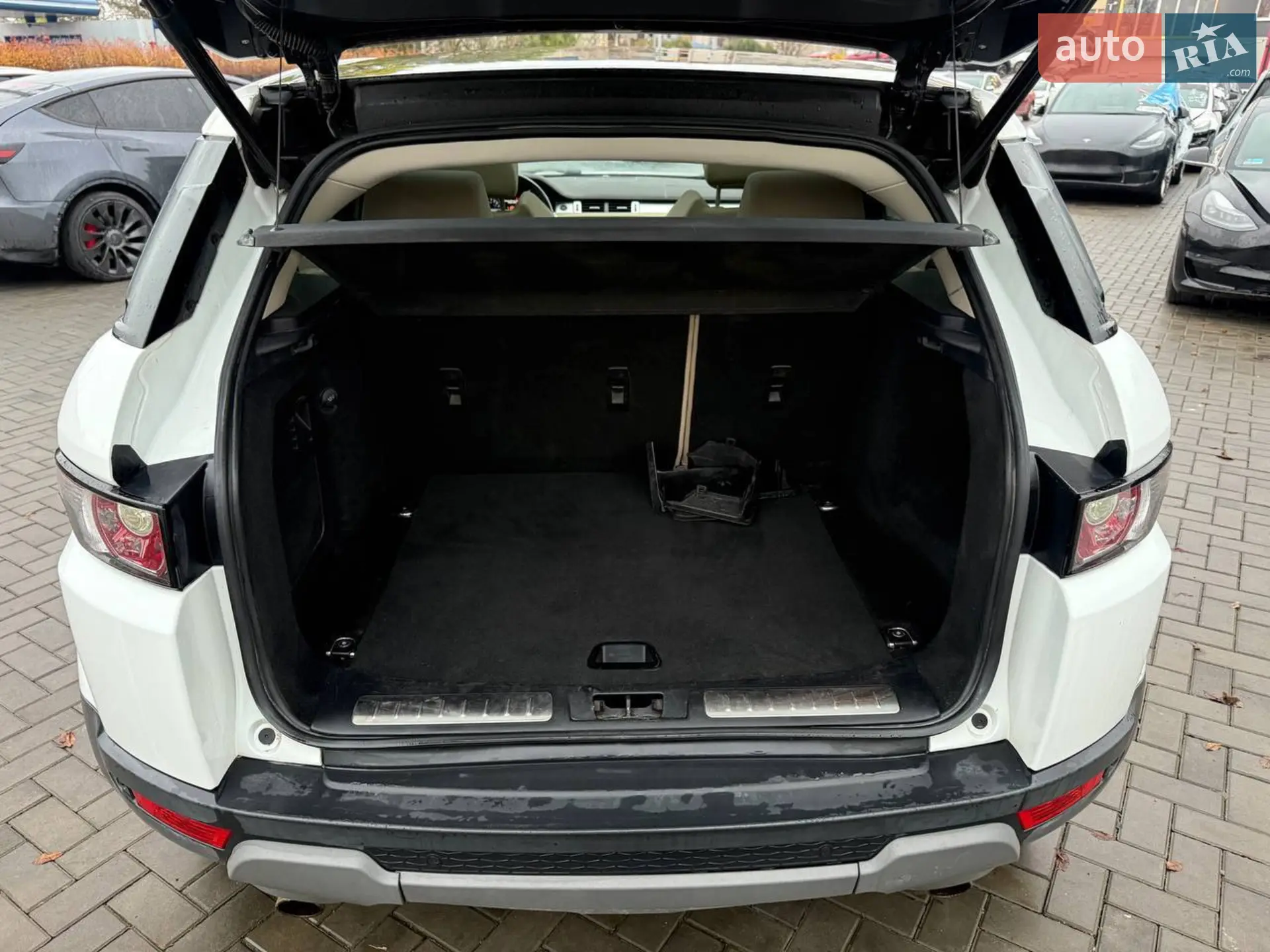 2014 Land Rover Range Rover Evoque - мініатюра 15