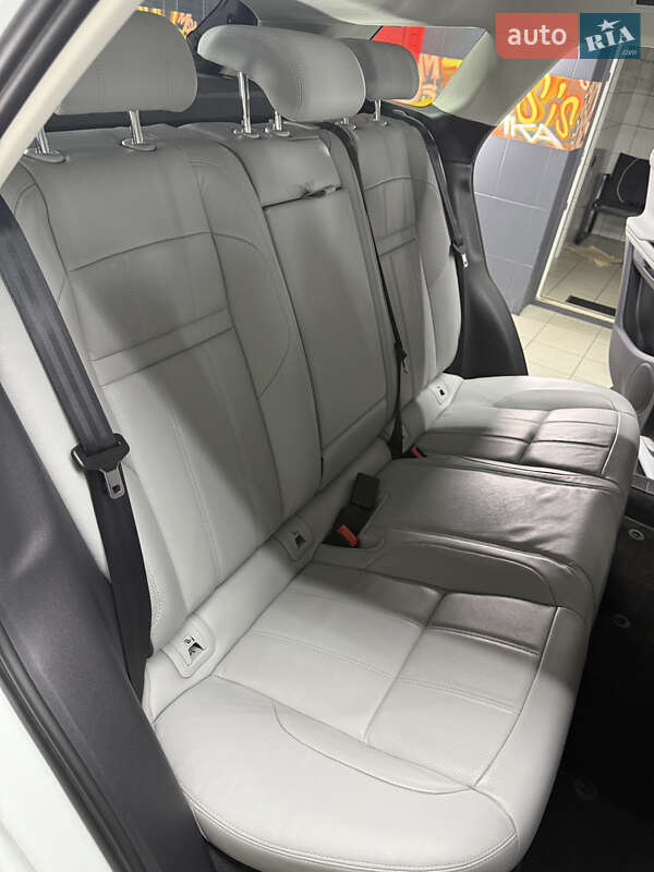 Внедорожник / Кроссовер Land Rover Range Rover Evoque 2020 в Каменском