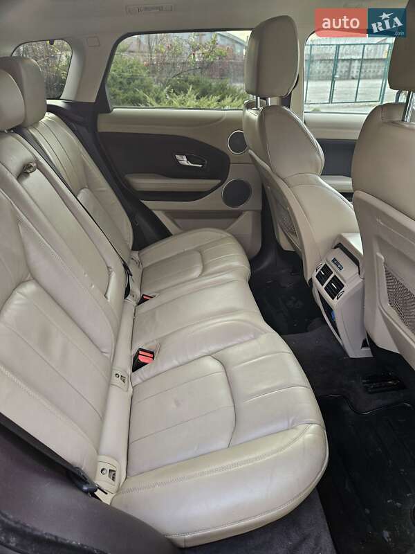 Позашляховик / Кросовер Land Rover Range Rover Evoque 2016 в Києві