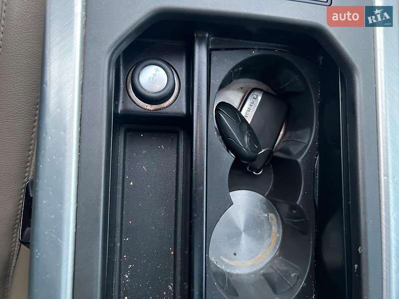 Внедорожник / Кроссовер Land Rover Range Rover Evoque 2016 в Львове