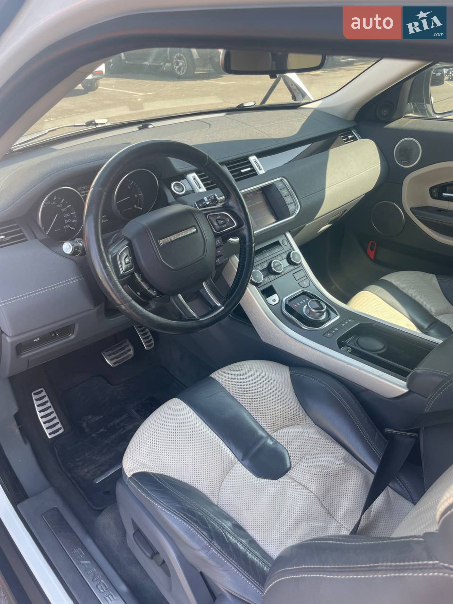 2011 Land Rover Range Rover Evoque - мініатюра 6