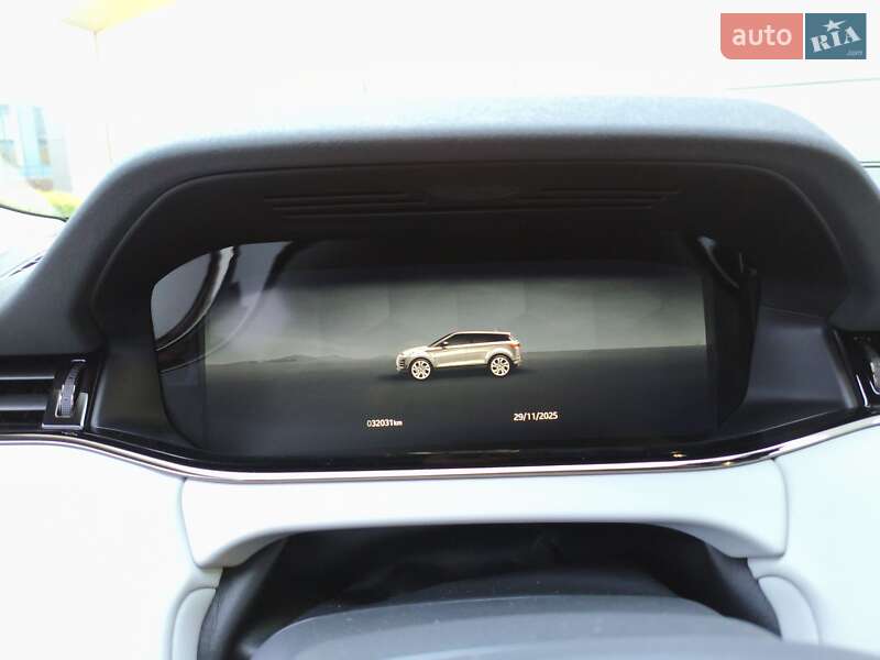Внедорожник / Кроссовер Land Rover Range Rover Evoque 2023 в Киеве