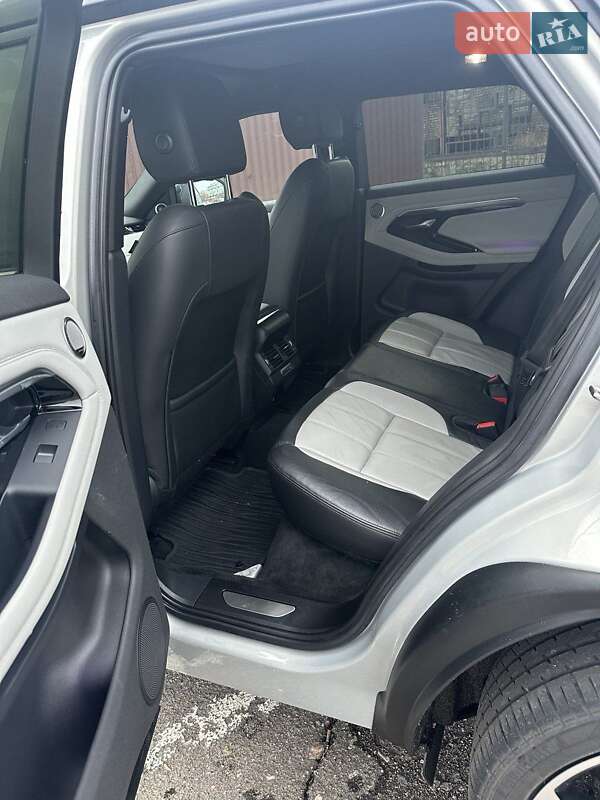 Внедорожник / Кроссовер Land Rover Range Rover Evoque 2019 в Киеве фото 14 Внедорожник / Кроссовер Land Rover Range Rover Evoque 2019 в Киеве