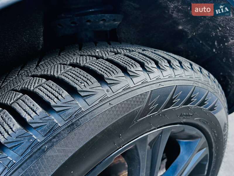 Внедорожник / Кроссовер Land Rover Range Rover Evoque 2017 в Киеве фото 25 Внедорожник / Кроссовер Land Rover Range Rover Evoque 2017 в Киеве