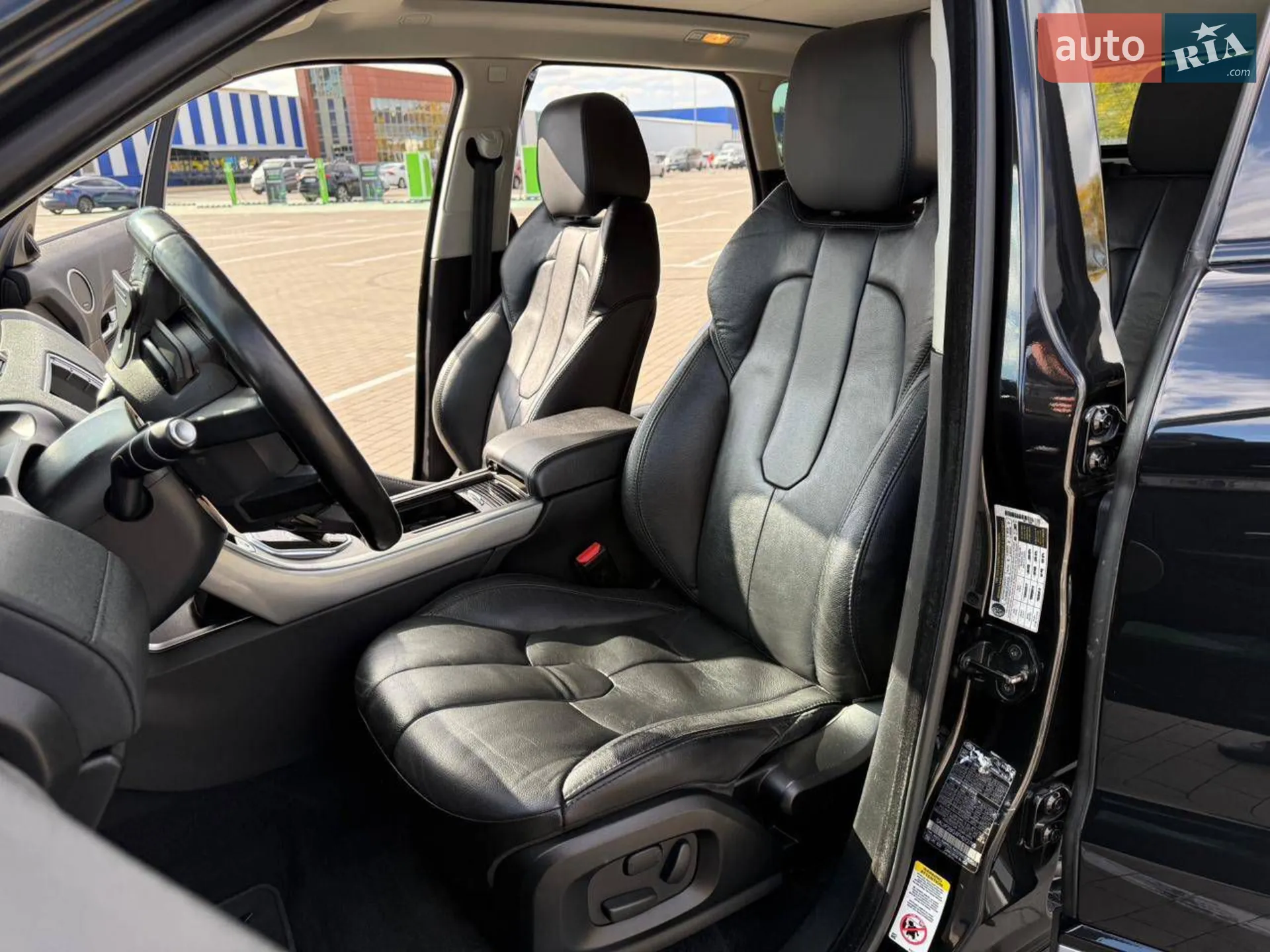 2015 Land Rover Range Rover Evoque - мініатюра 42