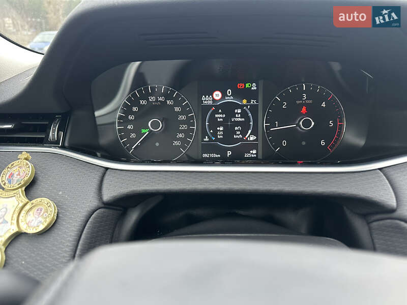 Внедорожник / Кроссовер Land Rover Range Rover Evoque 2019 в Киеве