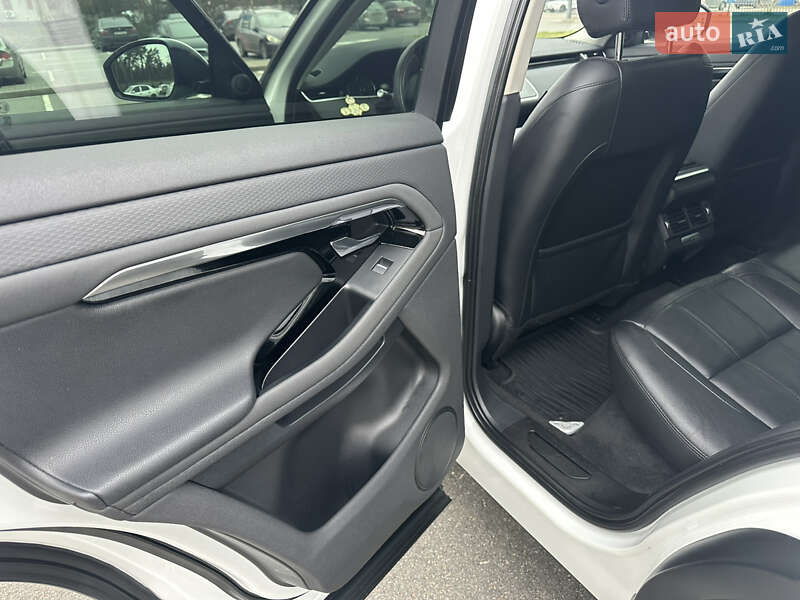 Внедорожник / Кроссовер Land Rover Range Rover Evoque 2019 в Киеве