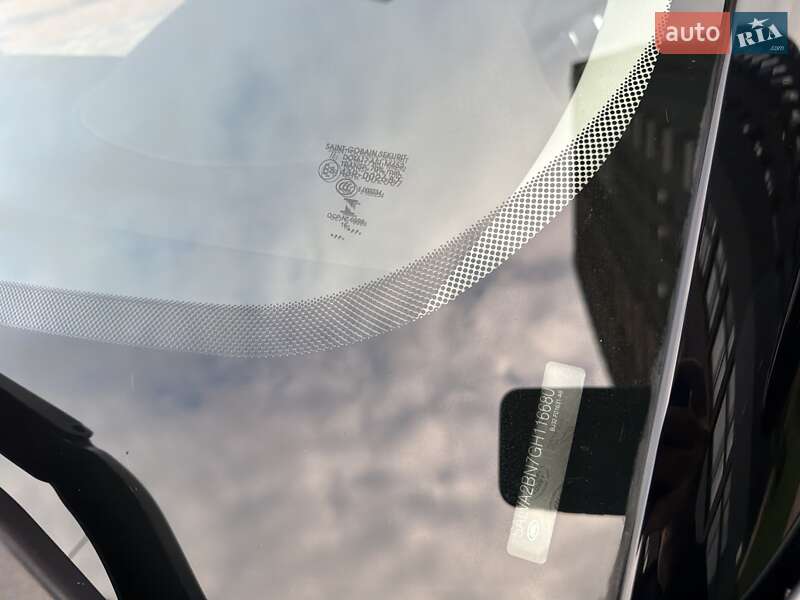 Внедорожник / Кроссовер Land Rover Range Rover Evoque 2016 в Киеве