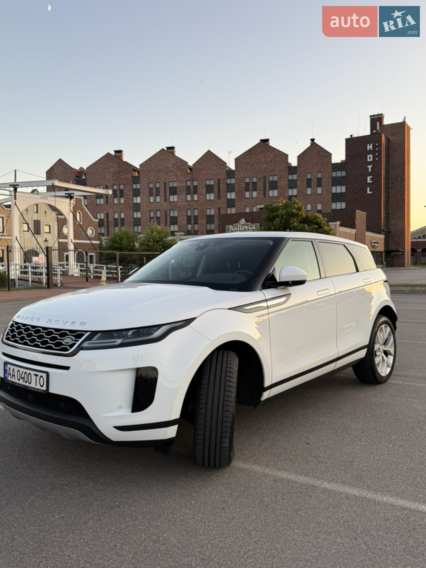 2019 Land Rover Range Rover Evoque - мініатюра 15