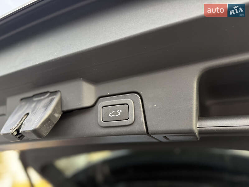 Внедорожник / Кроссовер Land Rover Range Rover Evoque 2017 в Львове фото 51 Внедорожник / Кроссовер Land Rover Range Rover Evoque 2017 в Львове