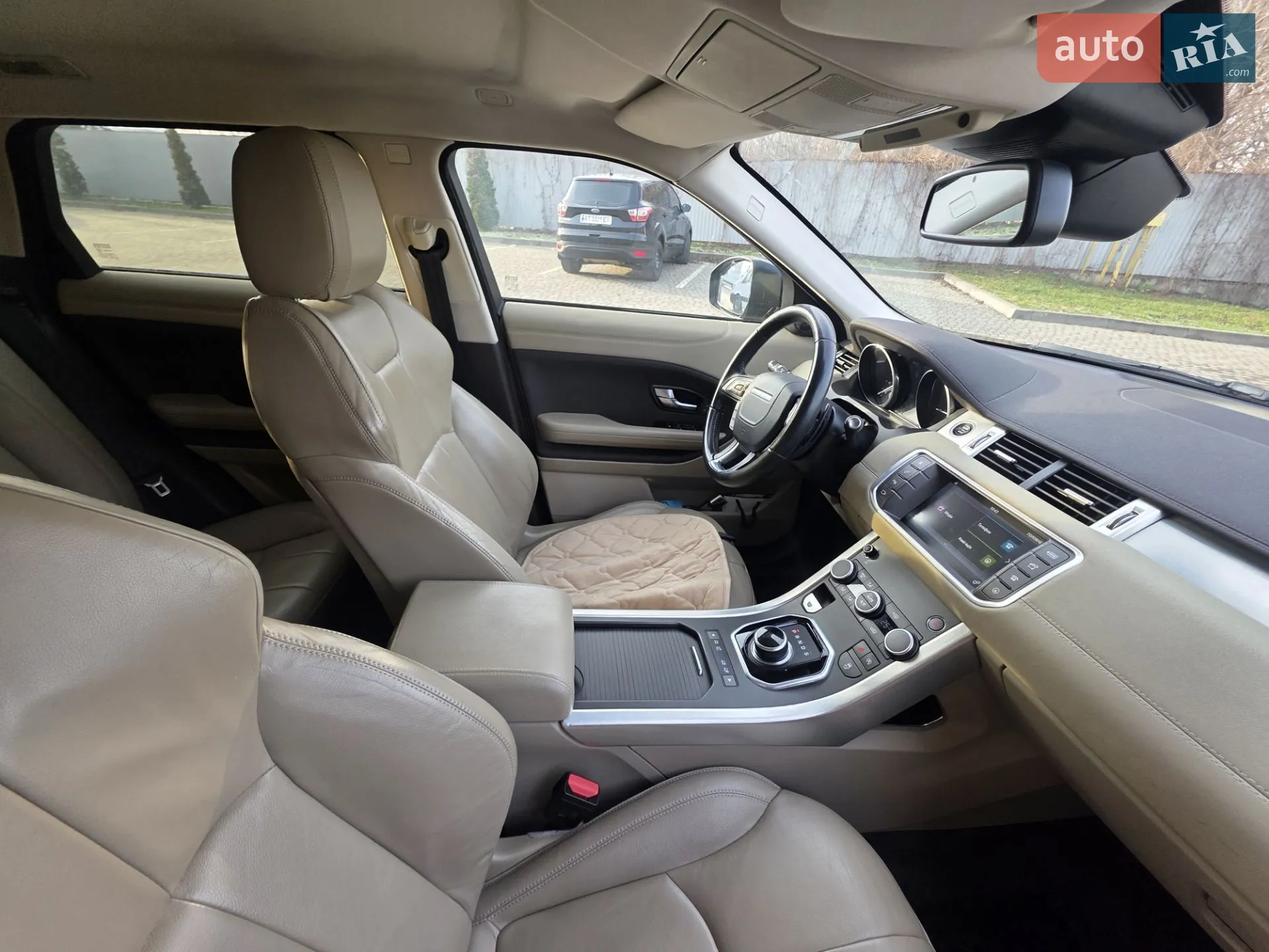 2017 Land Rover Range Rover Evoque - мініатюра 44