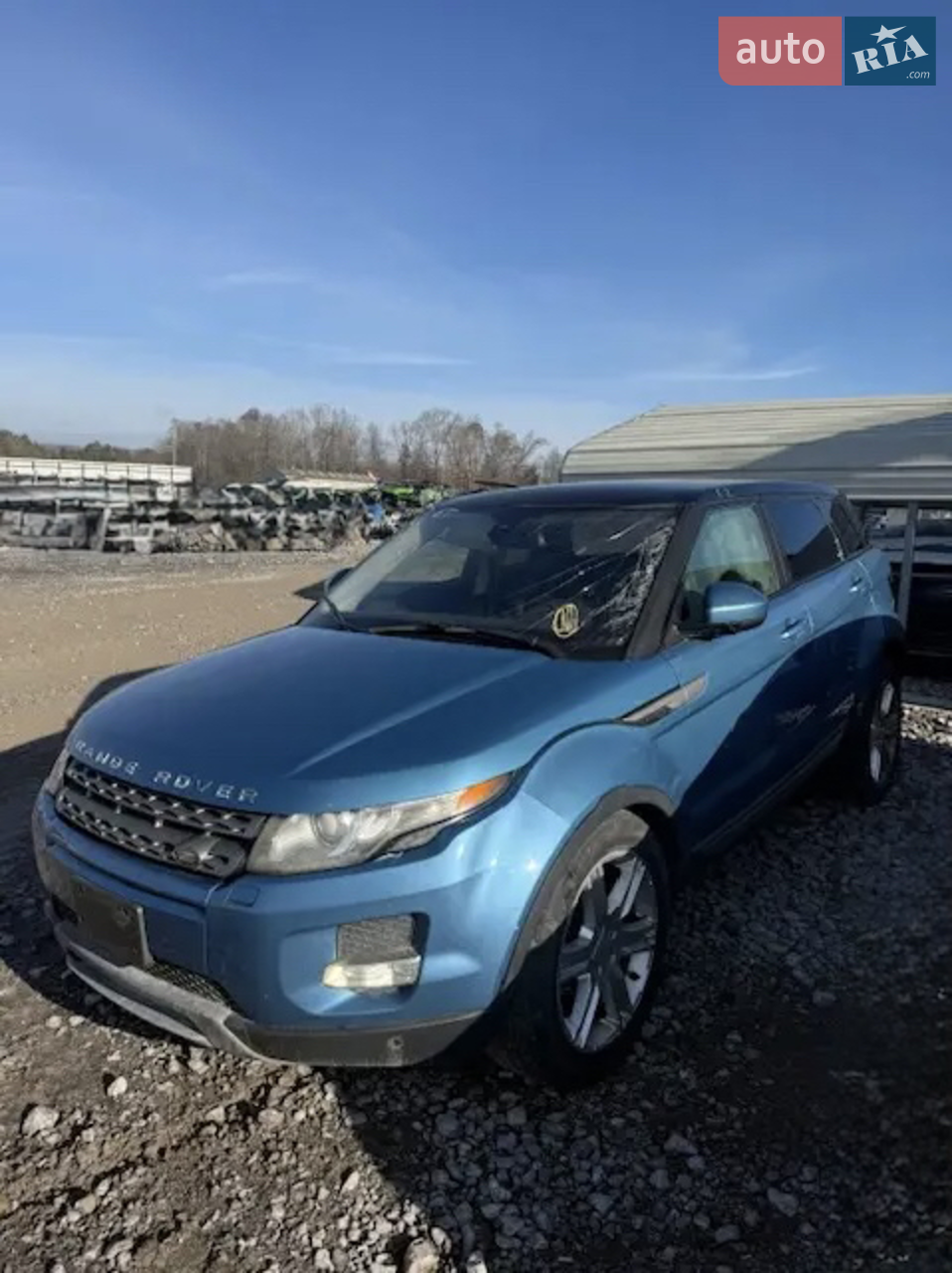 Без пробігу по Україні, є незначне пошкодження правого колеса, авто заводиться та іде
За деталями телефонуйте 