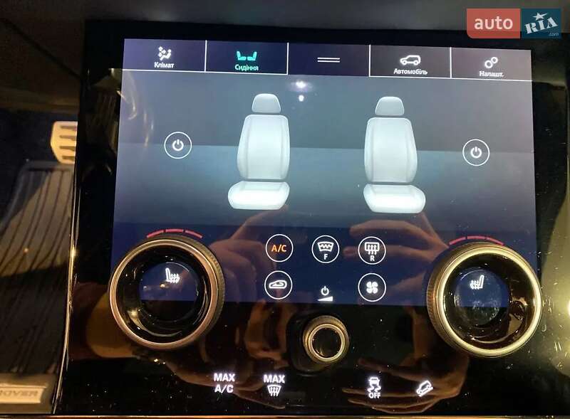 Внедорожник / Кроссовер Land Rover Range Rover Evoque 2019 в Киеве