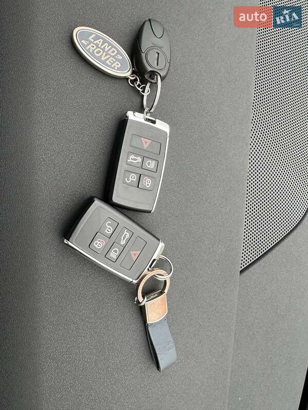 Внедорожник / Кроссовер Land Rover Range Rover Evoque 2019 в Киеве