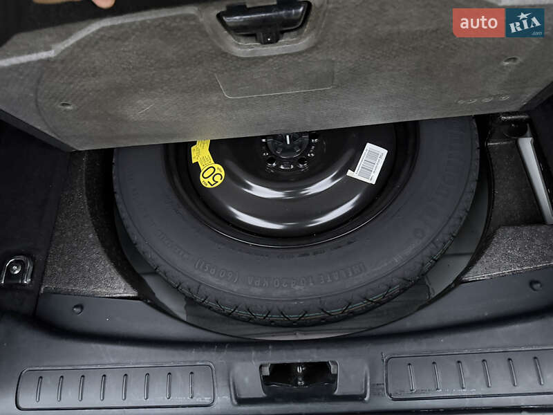 Позашляховик / Кросовер Land Rover Range Rover Evoque 2015 в Одесі