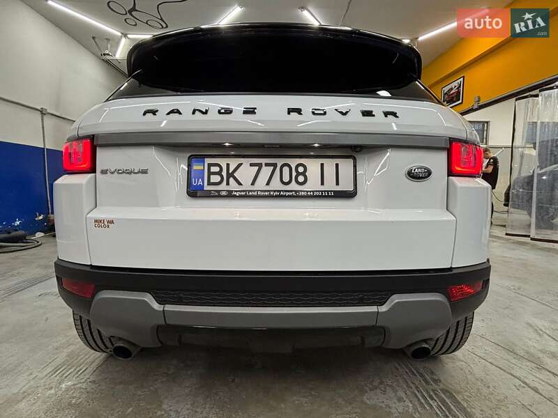 Внедорожник / Кроссовер Land Rover Range Rover Evoque 2016 в Киеве