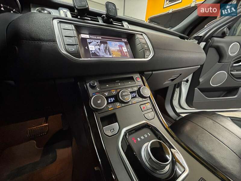 Внедорожник / Кроссовер Land Rover Range Rover Evoque 2016 в Киеве