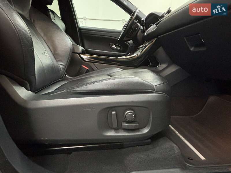 Внедорожник / Кроссовер Land Rover Range Rover Evoque 2016 в Киеве