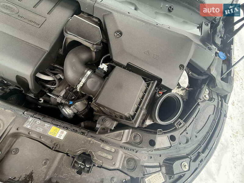 Внедорожник / Кроссовер Land Rover Range Rover Evoque 2019 в Киеве