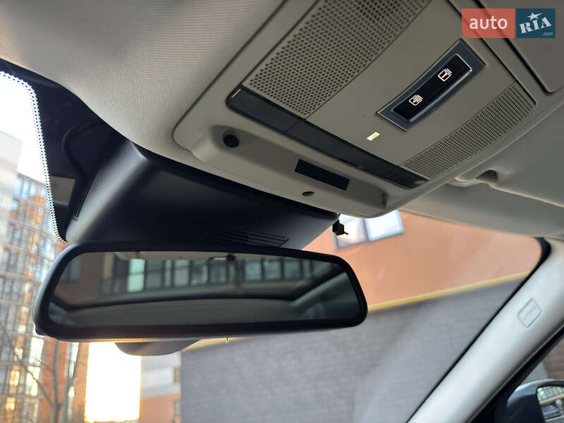 Внедорожник / Кроссовер Land Rover Range Rover Evoque 2017 в Ивано-Франковске