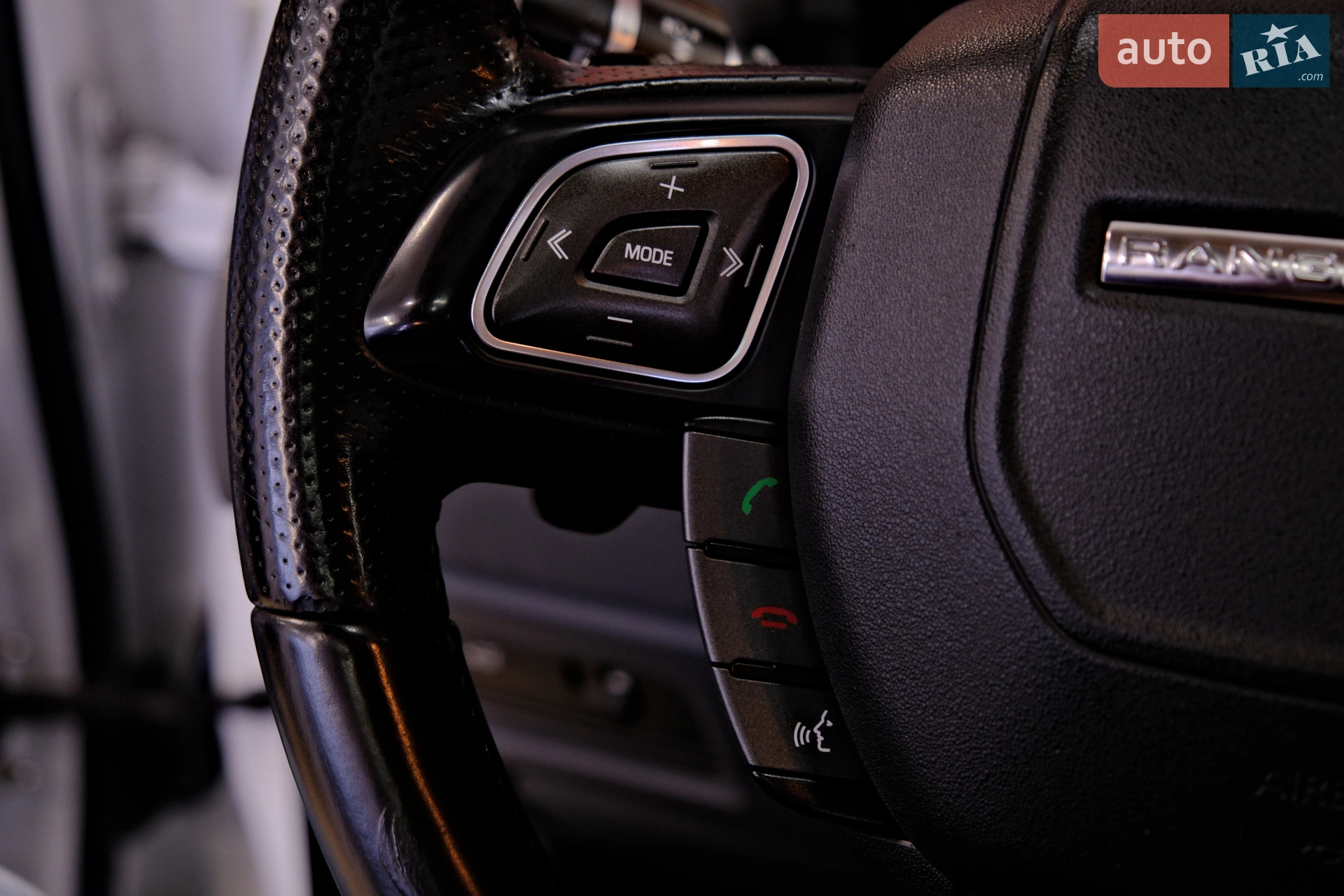 2011 Land Rover Range Rover Evoque - мініатюра 27