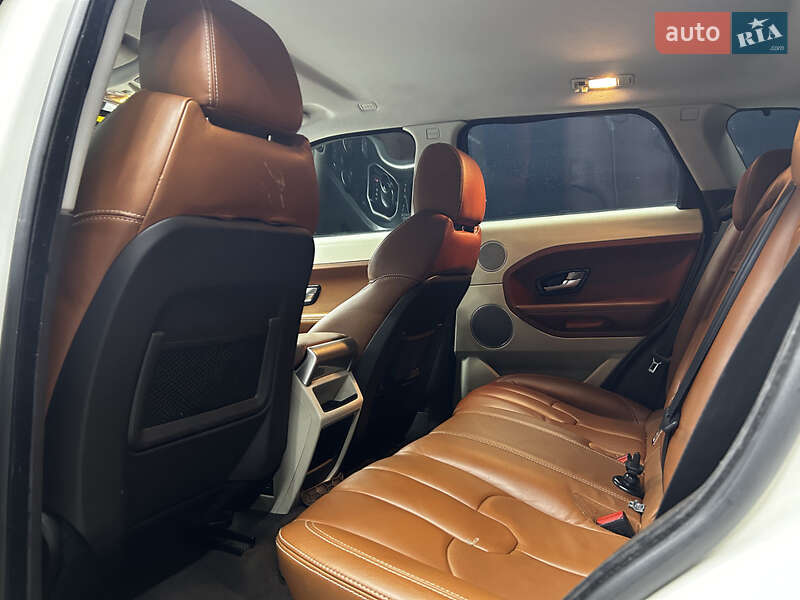 Внедорожник / Кроссовер Land Rover Range Rover Evoque 2012 в Черновцах