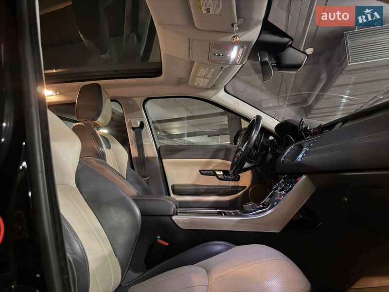 Внедорожник / Кроссовер Land Rover Range Rover Evoque 2016 в Львове