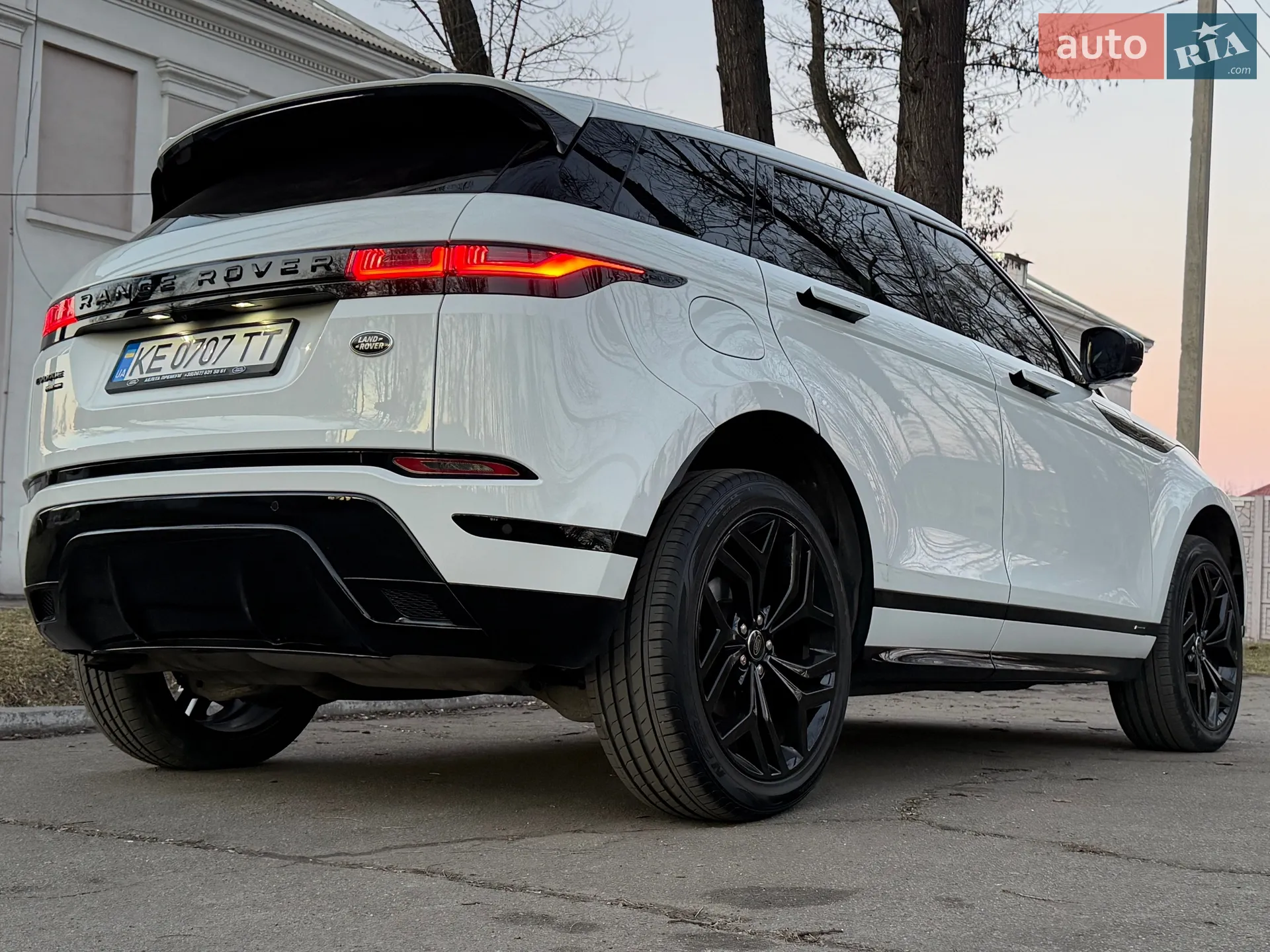 2020 Land Rover Range Rover Evoque - мініатюра 2