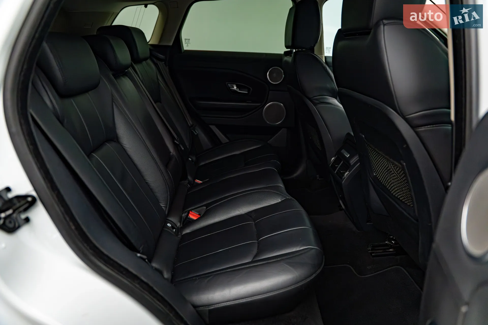 2015 Land Rover Range Rover Evoque - мініатюра 21
