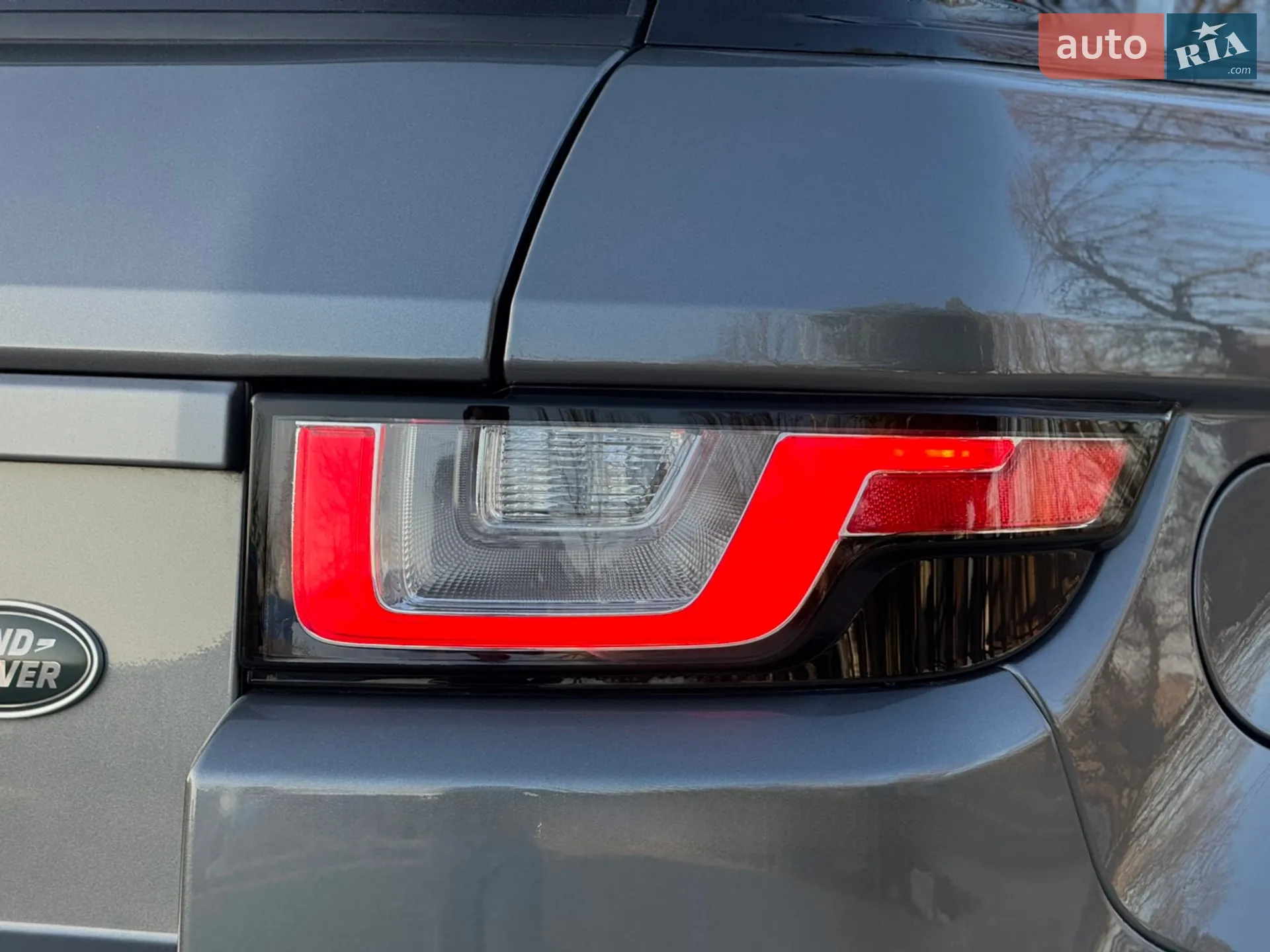 2019 Land Rover Range Rover Evoque - мініатюра 37