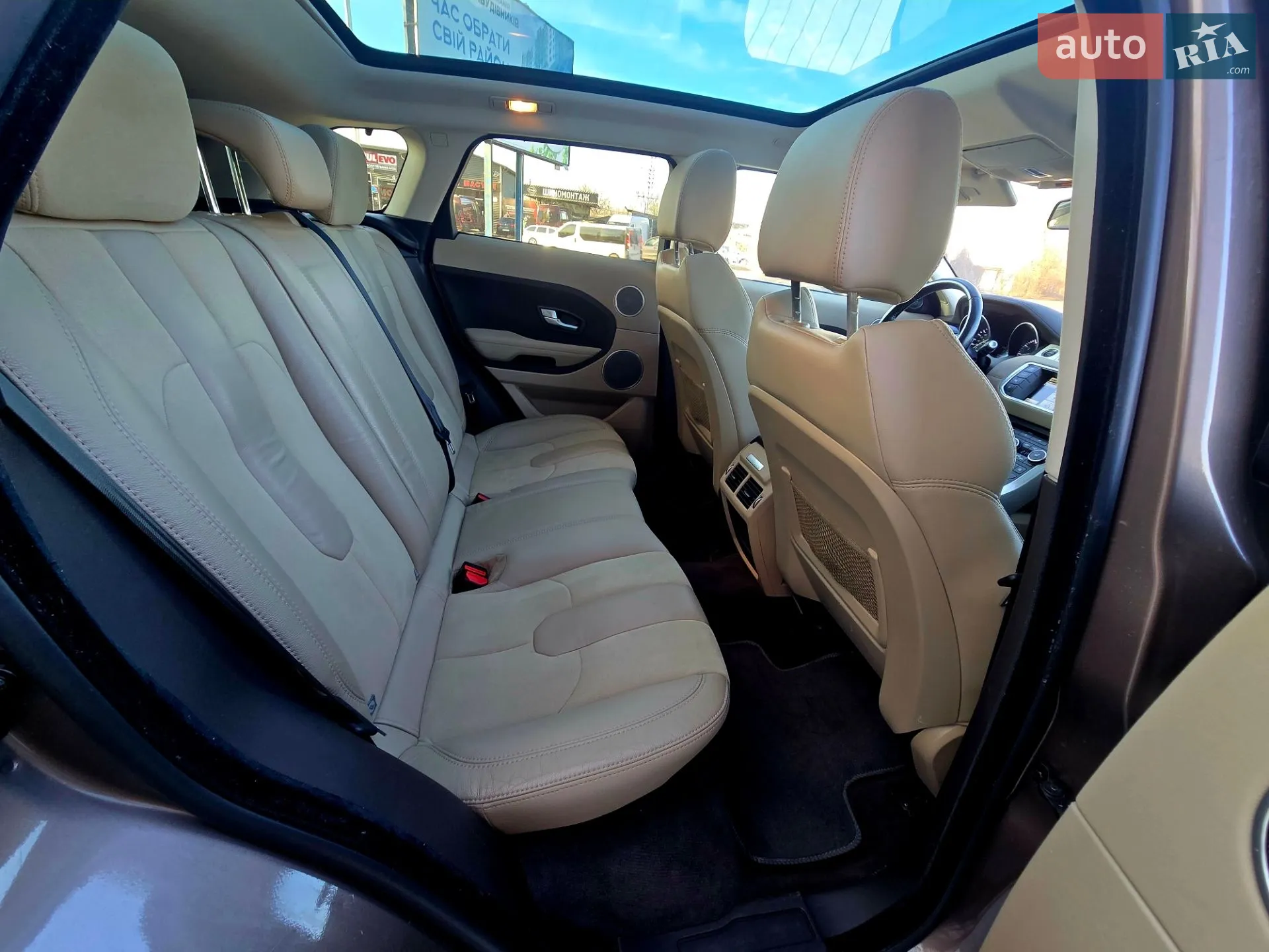 2015 Land Rover Range Rover Evoque - мініатюра 42