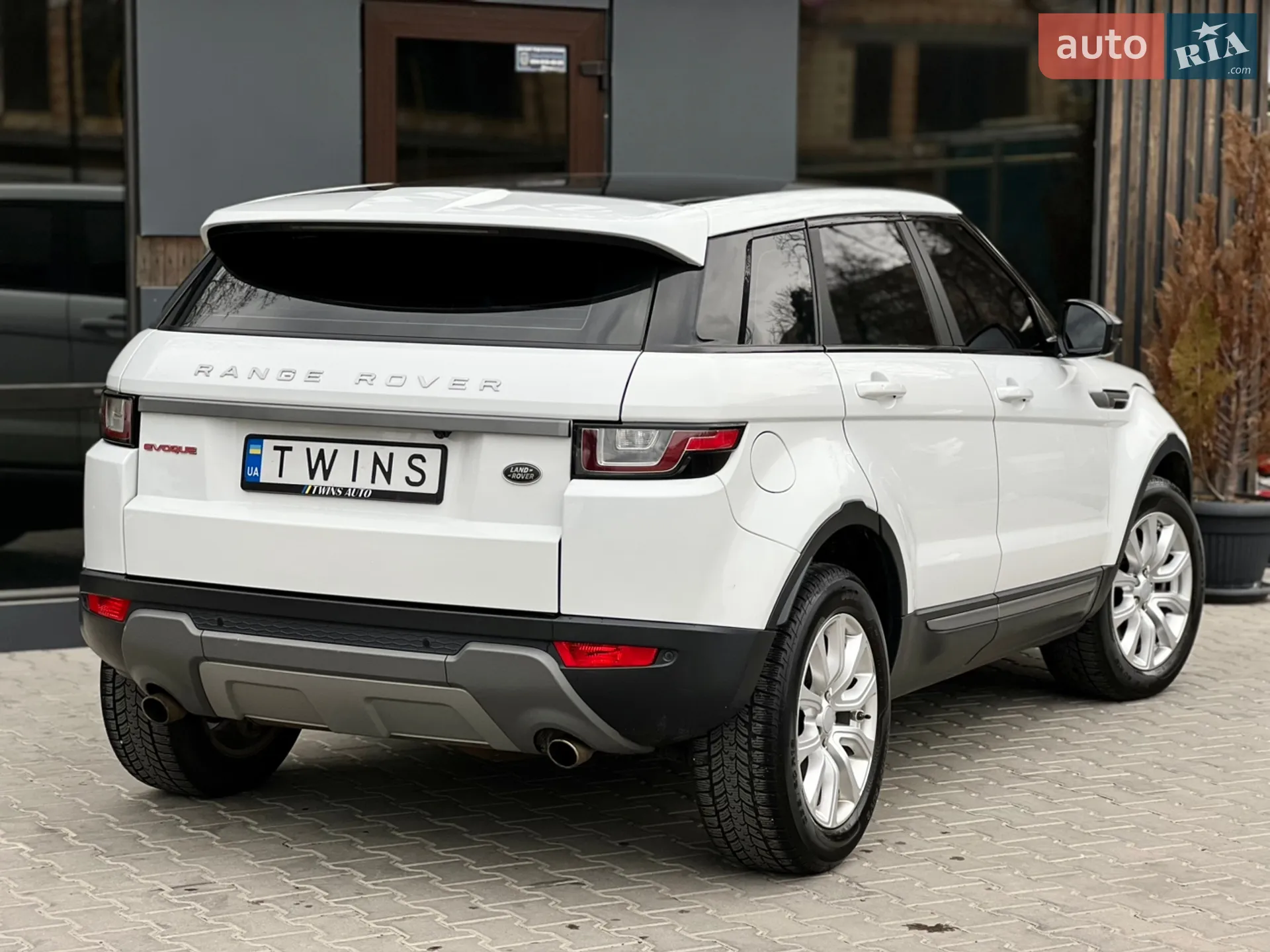 2017 Land Rover Range Rover Evoque - мініатюра 4