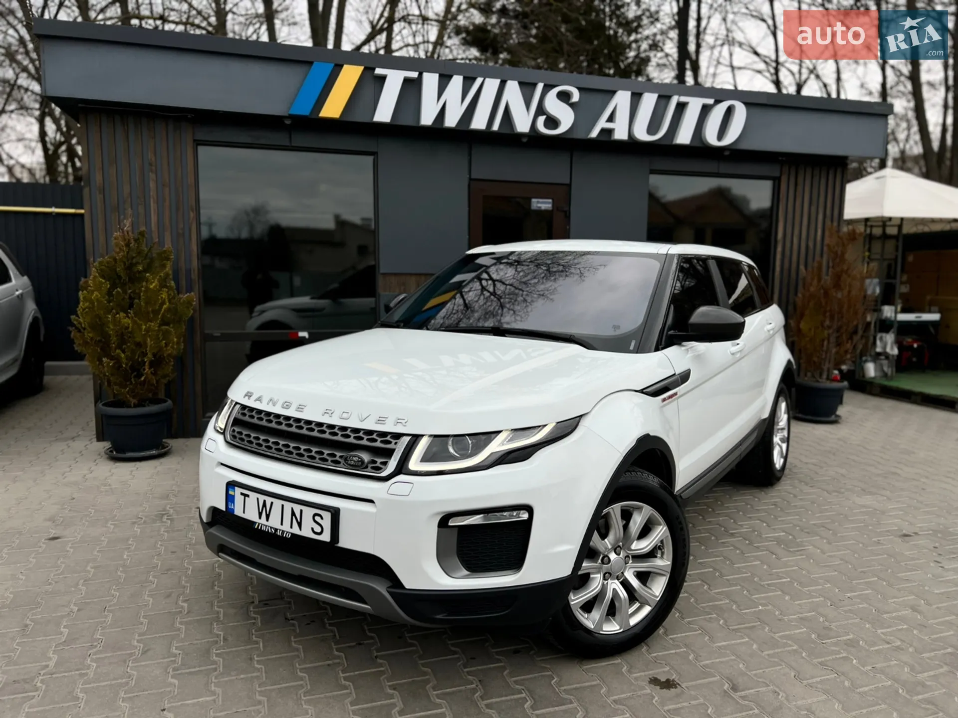 2017 Land Rover Range Rover Evoque - мініатюра 11