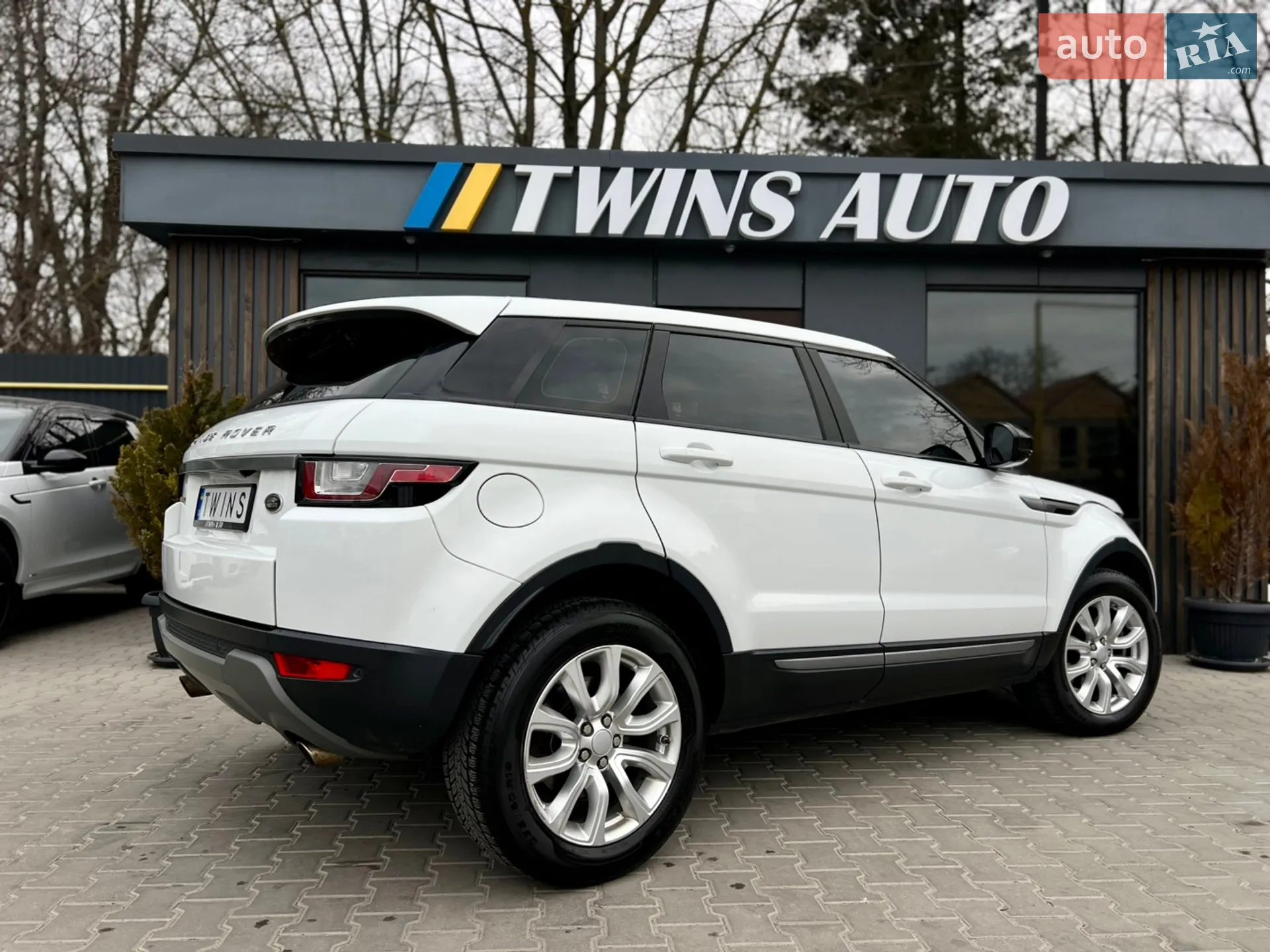 2017 Land Rover Range Rover Evoque - мініатюра 19