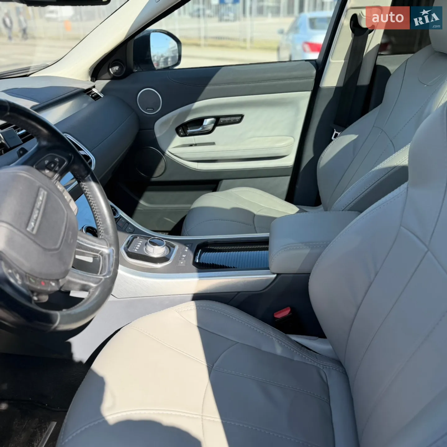 2016 Land Rover Range Rover Evoque - мініатюра 21