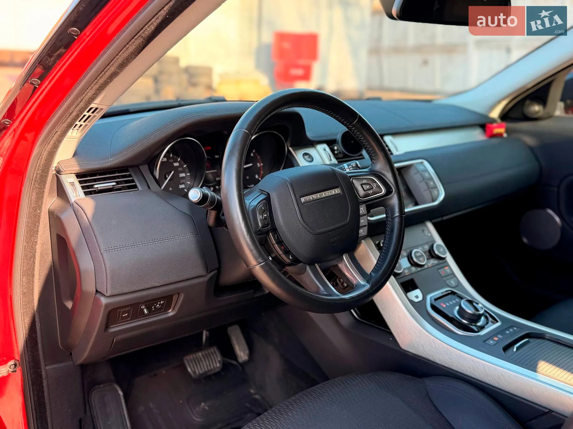 2018 Land Rover Range Rover Evoque - мініатюра 19