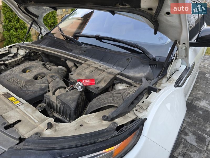 Внедорожник / Кроссовер Land Rover Range Rover Evoque 2015 в Ивано-Франковске