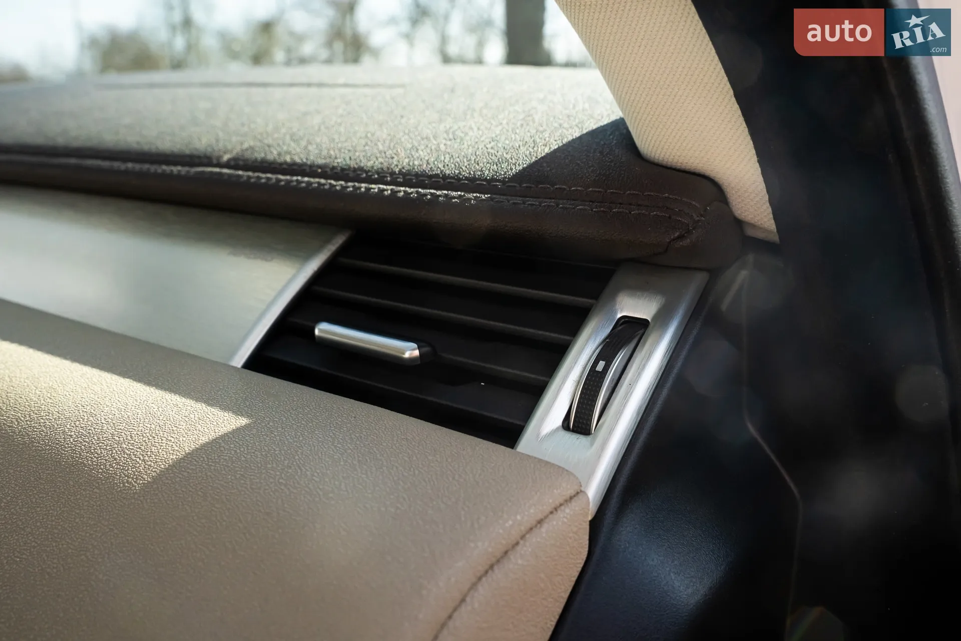 2013 Land Rover Range Rover Evoque - мініатюра 21