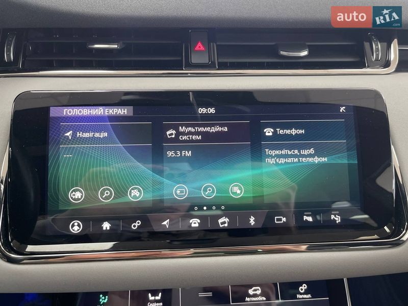 Внедорожник / Кроссовер Land Rover Range Rover Evoque 2019 в Киеве