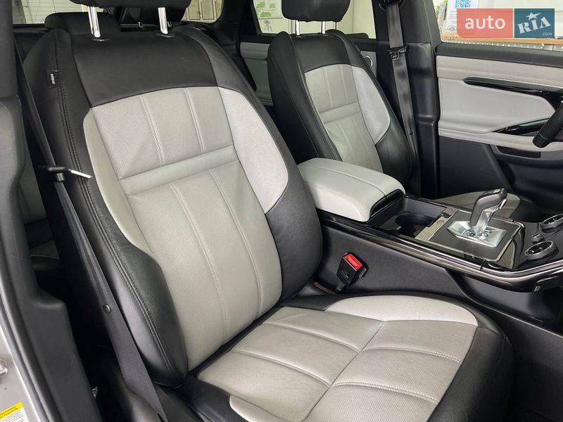 Внедорожник / Кроссовер Land Rover Range Rover Evoque 2019 в Киеве