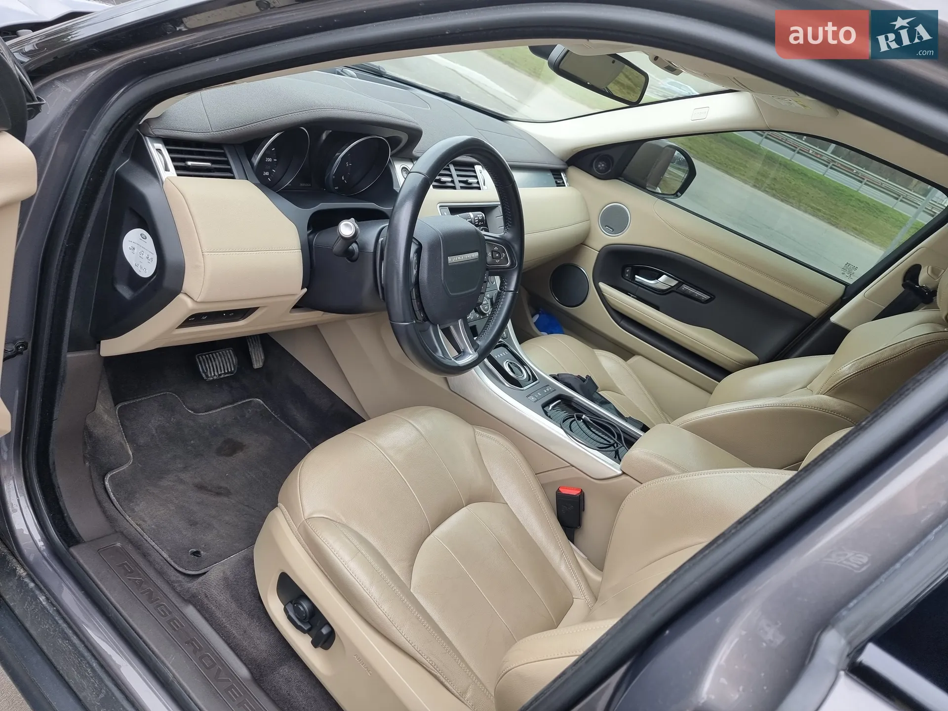 2016 Land Rover Range Rover Evoque - мініатюра 14