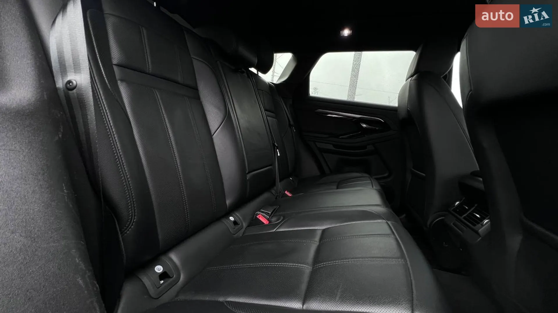 2021 Land Rover Range Rover Evoque - мініатюра 11