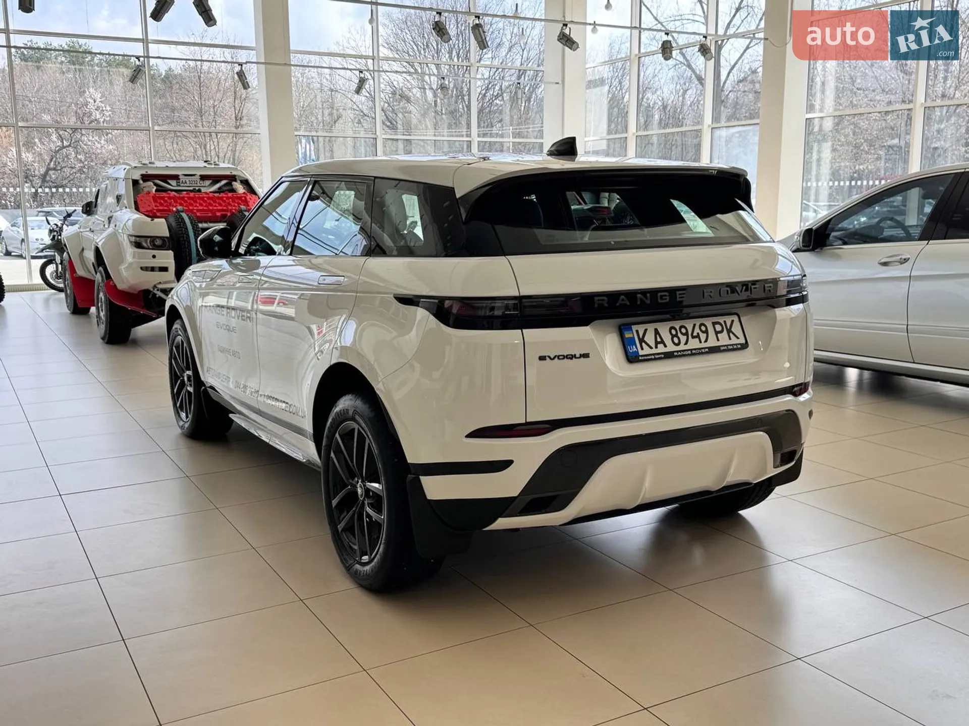2025 Land Rover Range Rover Evoque - мініатюра 2
