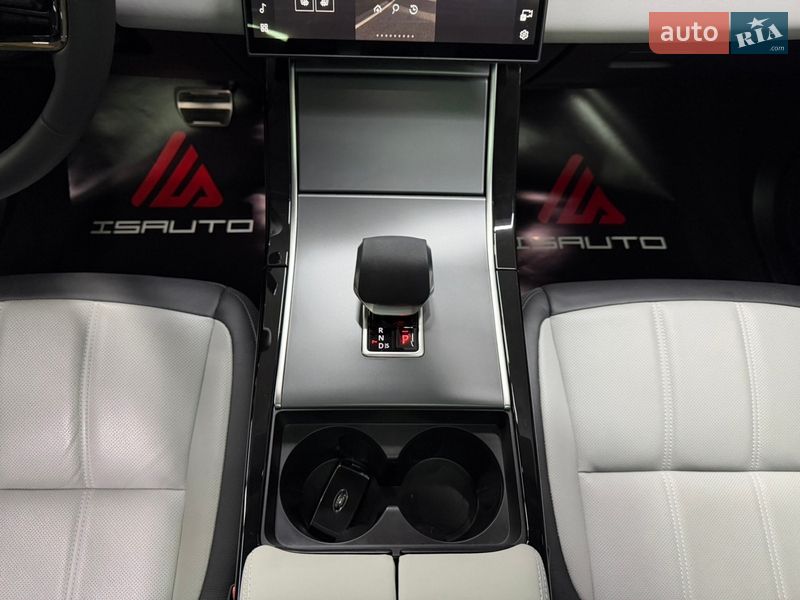 Внедорожник / Кроссовер Land Rover Range Rover Evoque 2024 в Одессе