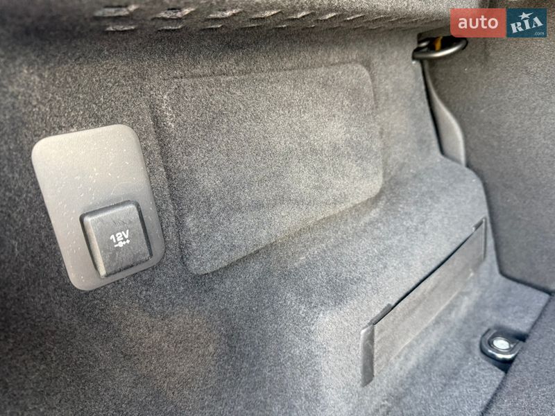 Внедорожник / Кроссовер Land Rover Range Rover Evoque 2019 в Киеве