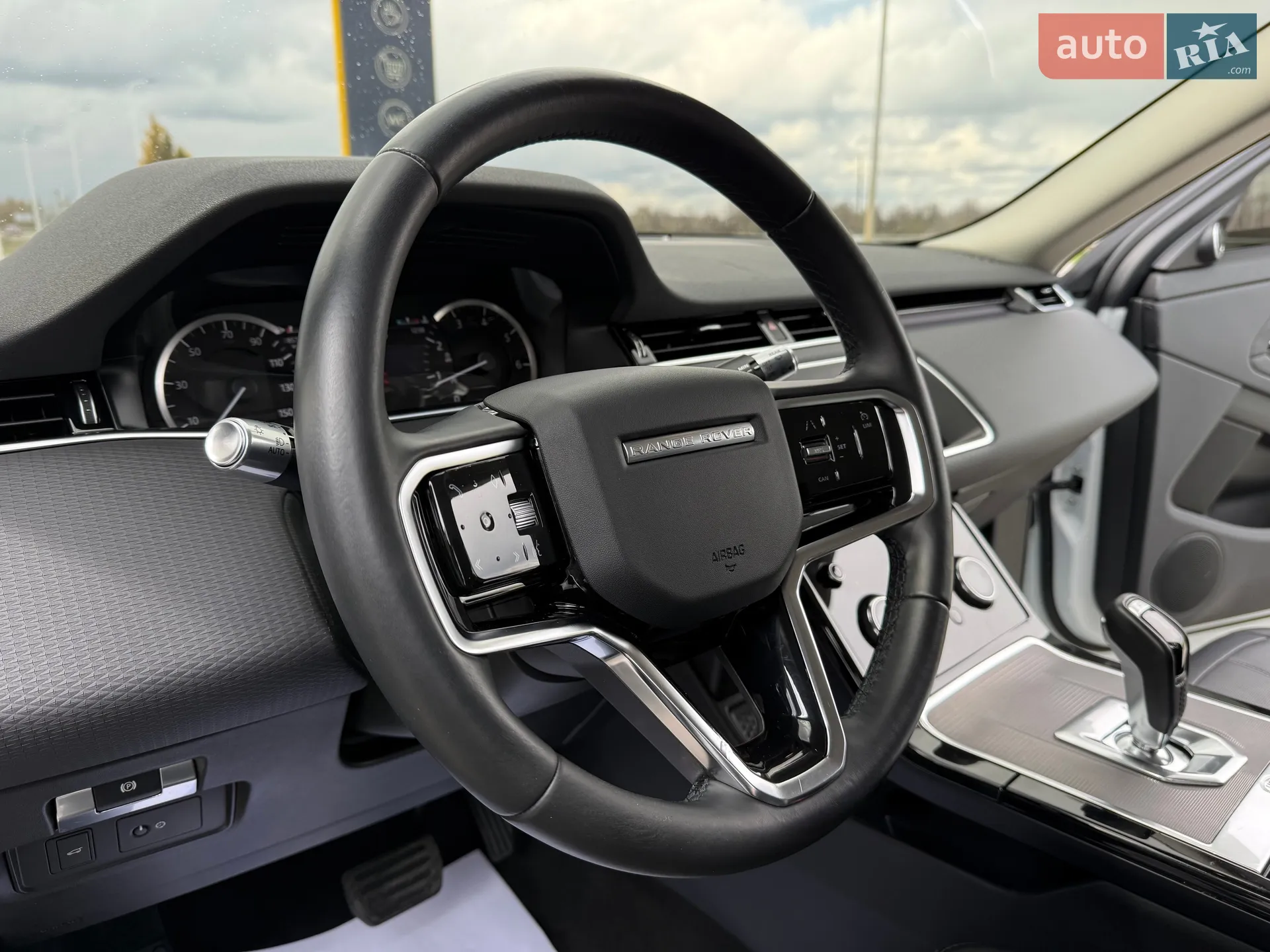 2021 Land Rover Range Rover Evoque - мініатюра 25
