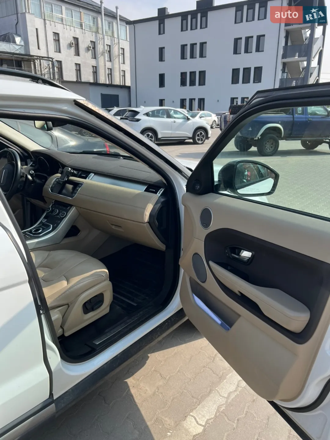 2015 Land Rover Range Rover Evoque - мініатюра 4